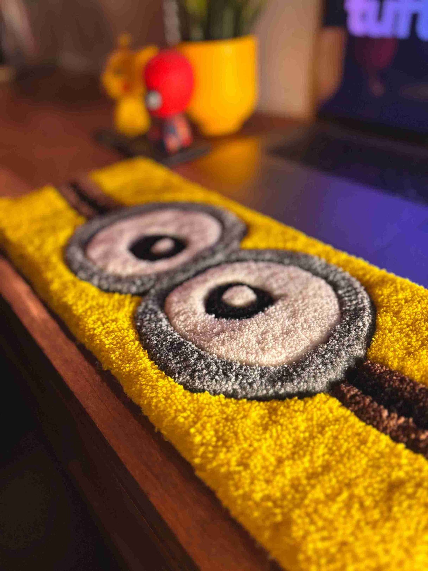 Mini Bob Table Top & Keyboard Rug by Tuftplace