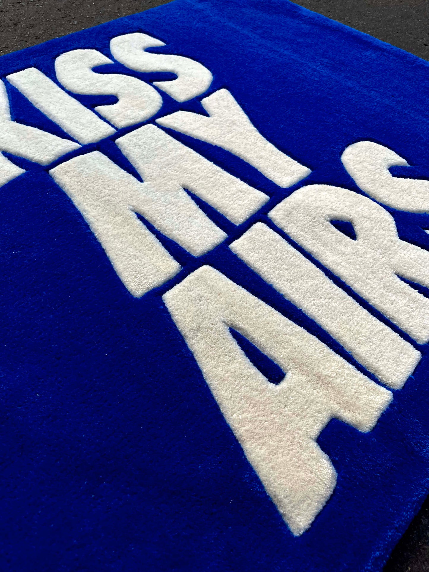 Kiss My Airs Blue Custom Rug by Tuftplace