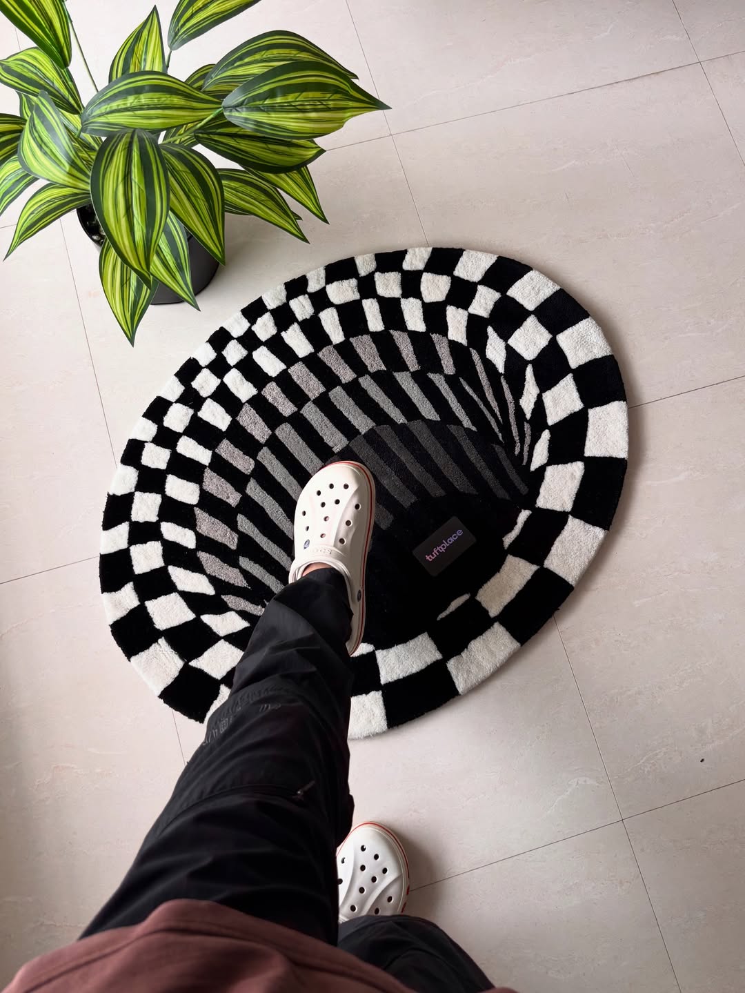 Illusion Custom Rug by Tuftplace